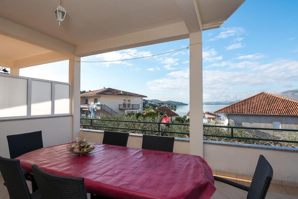 Apartments Marina Trogir Exteriör bild